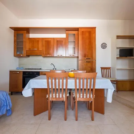 Casa Mare Blu Apartment *